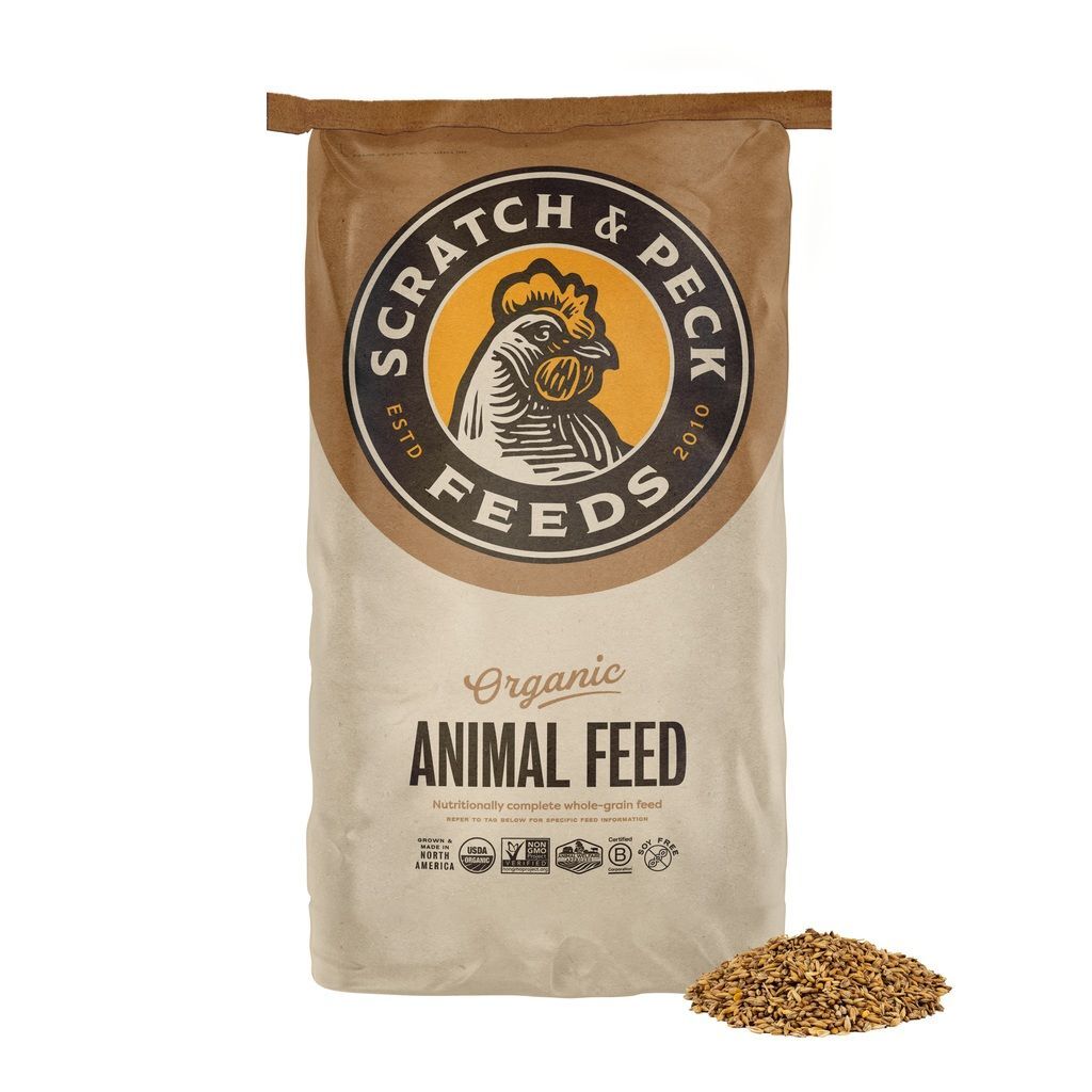 Scratch & Peck Naturally Free Organic 3 Grain Scratch Feed, 40-Lb Bag