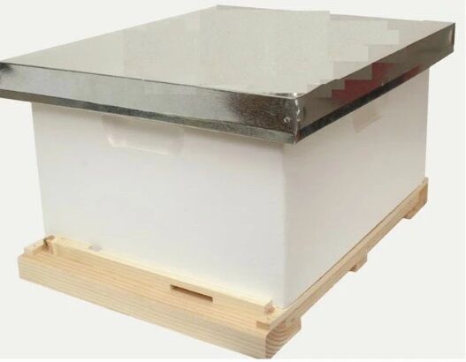 Small Backyard Beekeeping Kit