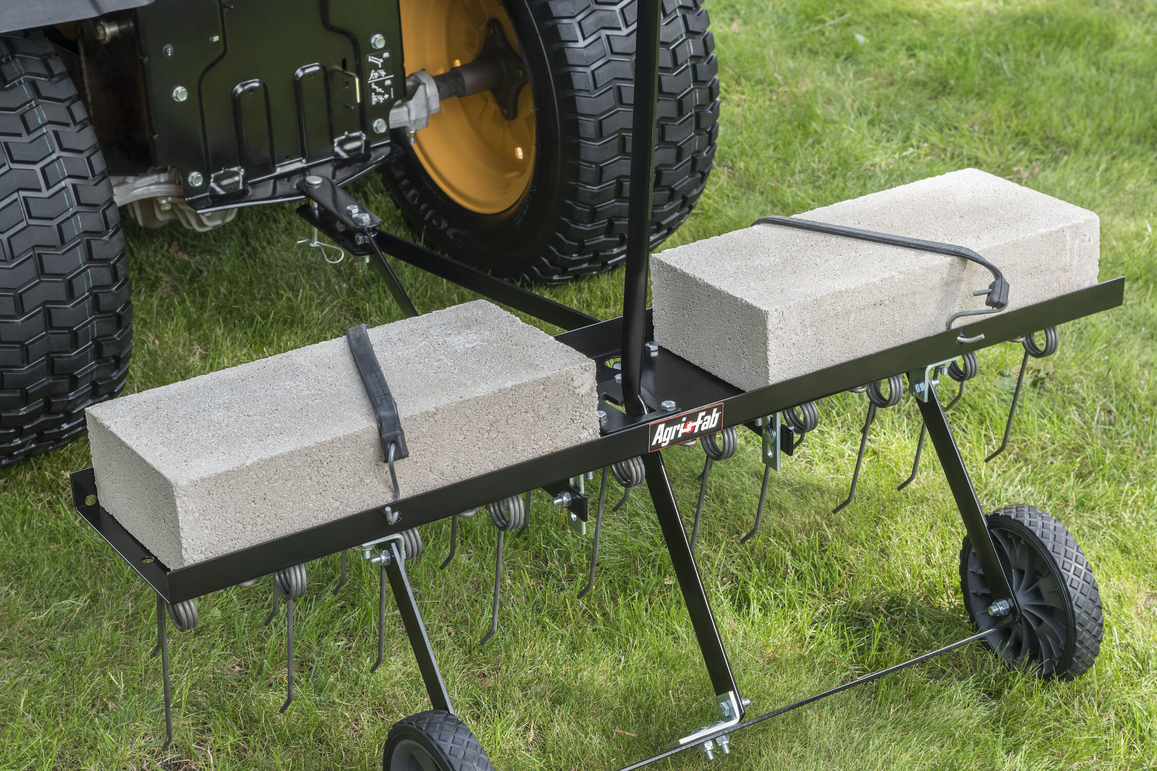 40-In Tow Lawn Dethatcher