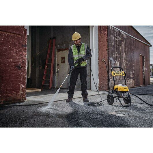 DeWALT 2400 PSI 13 AMP Cold-Water Pressure Washer