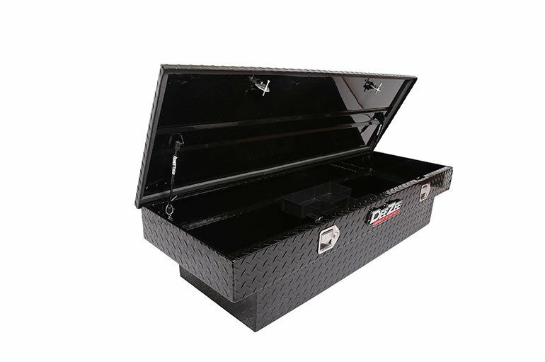 Dee Zee Red Series Single Lid Mid Size in Black