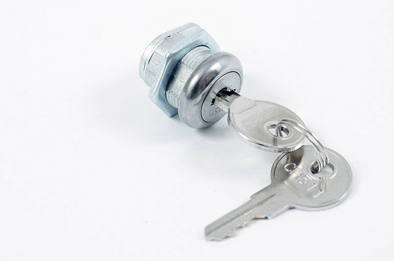 Dee Zee Tool Box Replacement Lock Cylinder w/Keys