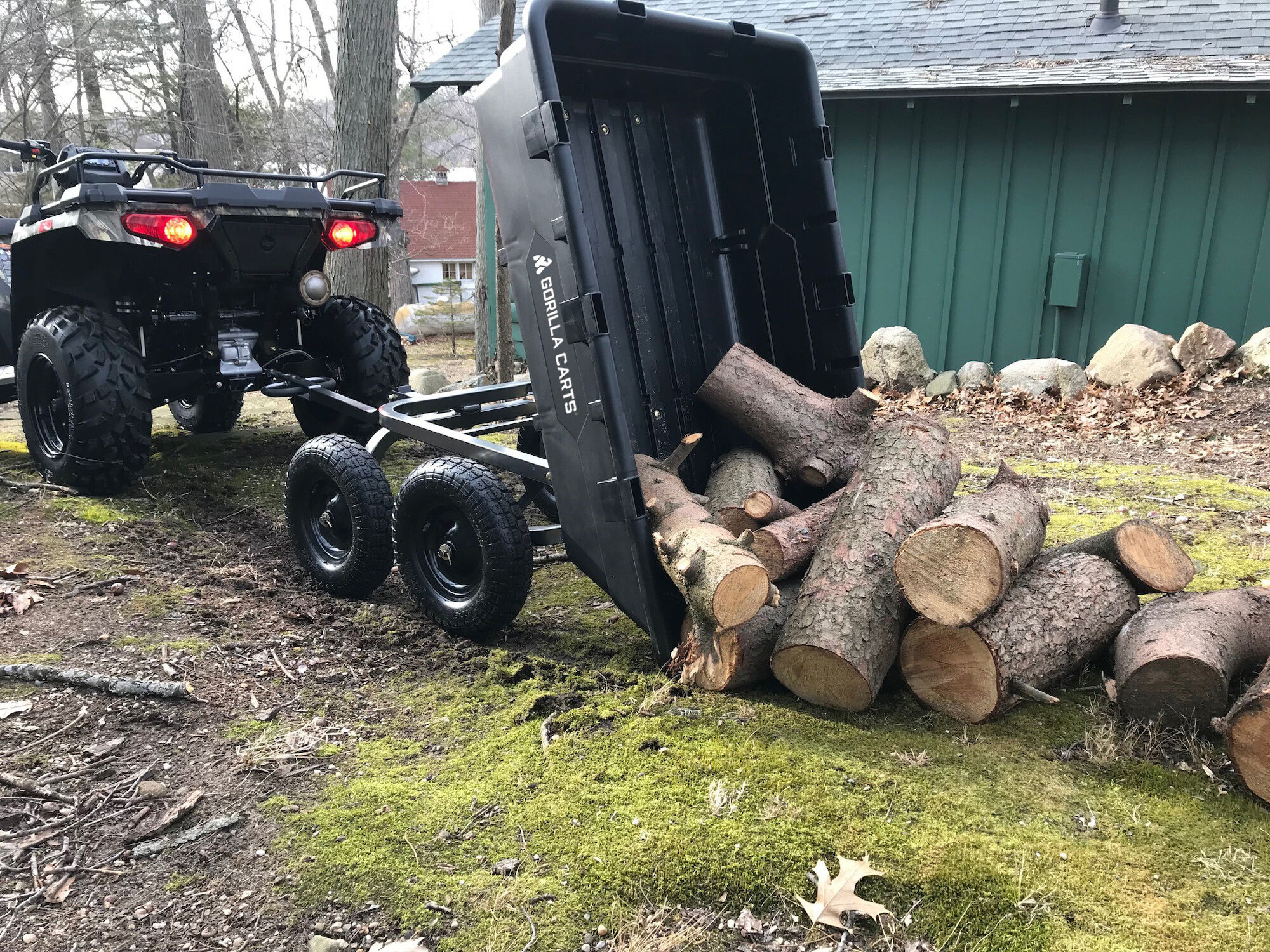 Gorilla Carts 10-Cu Ft Heavy Duty Poly Dump Cart