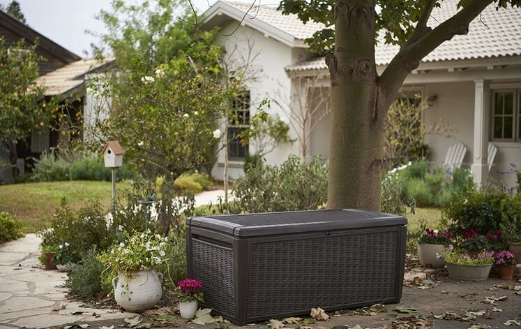 Keter Sumatra Deck Box in Brown, 135-Gal