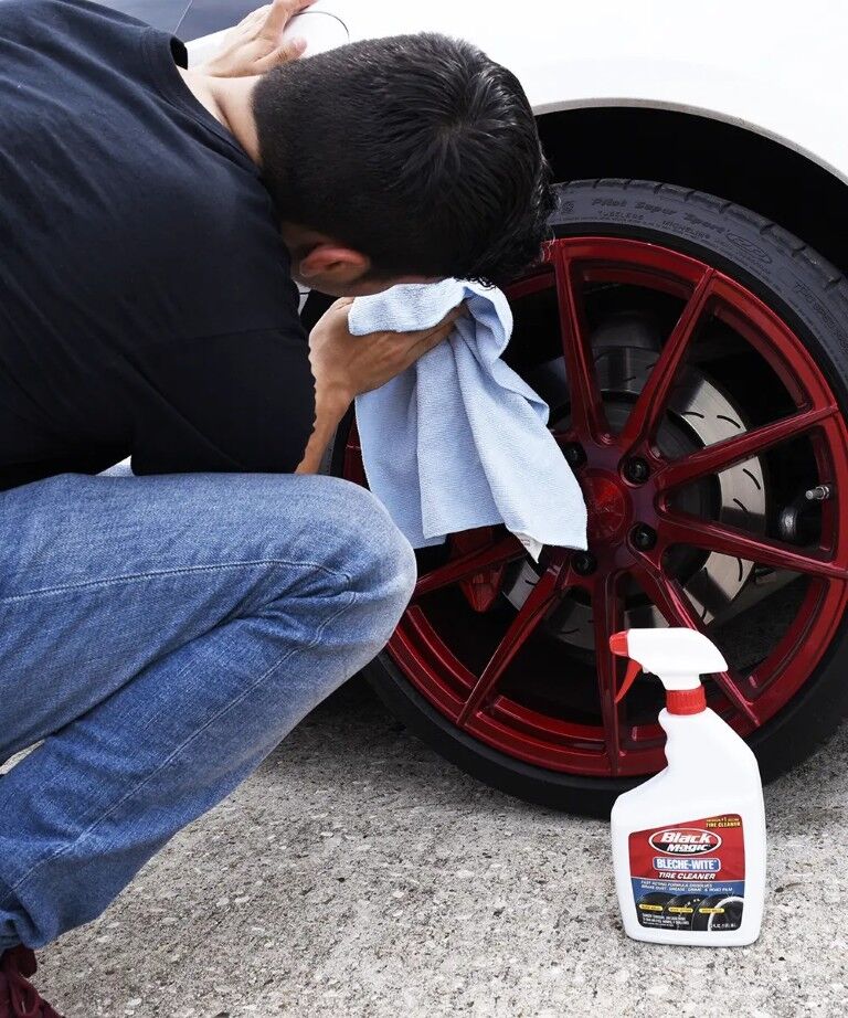 Black Magic Bleche-White Tire Cleaner, 32-Oz