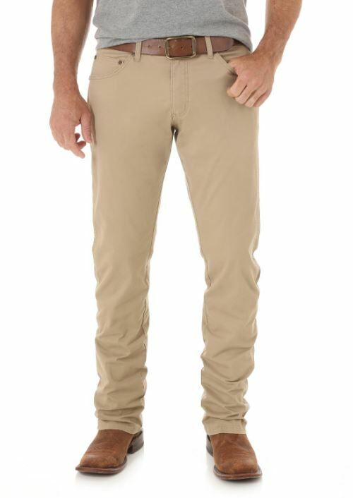 Wrangler Men's Retro Slim Fit Straight Leg Jean