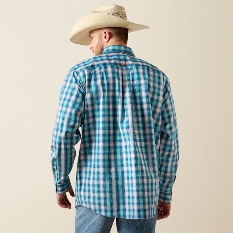 Ariat Men's Desert Nova Pro Series James Classic Long Sleeve Shirt