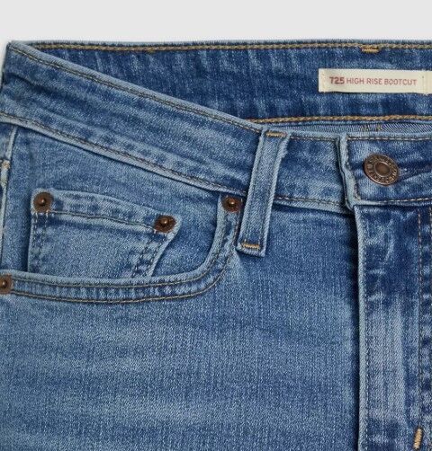 Levi's Women's 725 High Rise Bootcut Jeans in Eternal Indigo