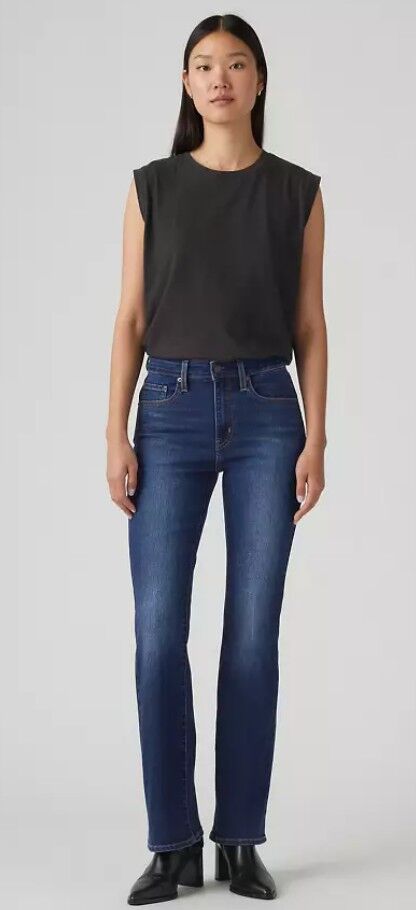 Levi's Women's 725 High Rise Bootcut Jeans