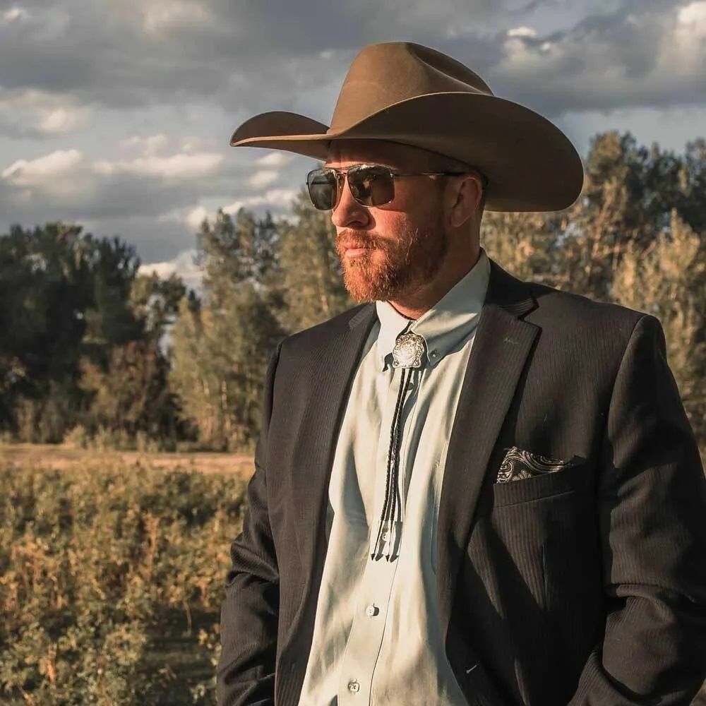 Montana Silversmiths Scalloped Square Bolo Tie