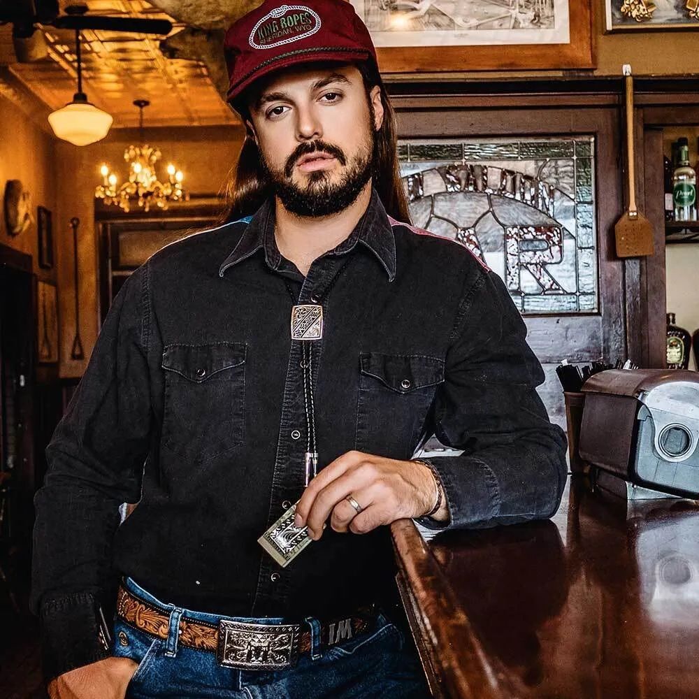 Montana Silversmiths Four Winds Bolo Tie