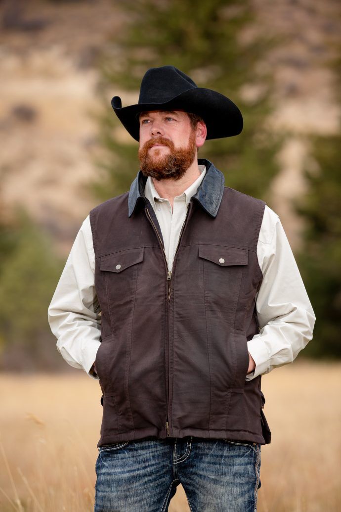 Wyoming Traders Men's Oilskin Conceal Carry Vest in Brown