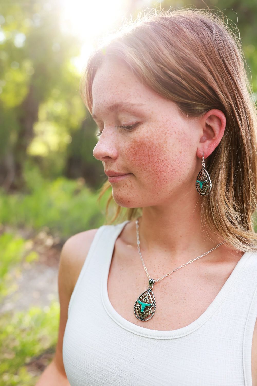 Wyo-Horse Women's Aztec Tear Drop Steer Necklace