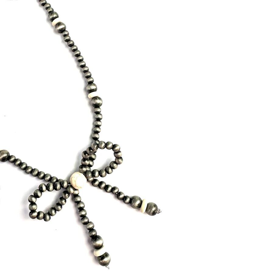 Wyo-Horse Women's Simple Navajo Pearl and Bow Necklace