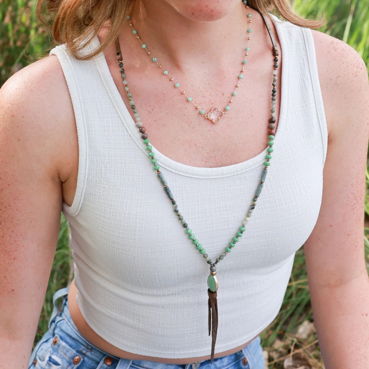 Wyo-Horse Women's Long Faceted Glass Bead Necklace with Shiny Suede Tassel