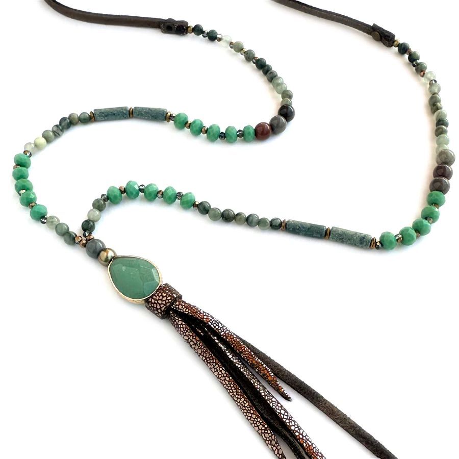 Wyo-Horse Women's Long Faceted Glass Bead Necklace with Shiny Suede Tassel