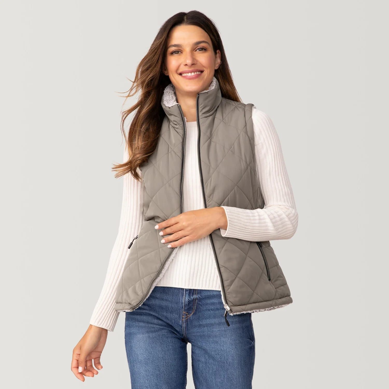Free Country Women's Expedition Stratus Lite Reversible Vest in Camel