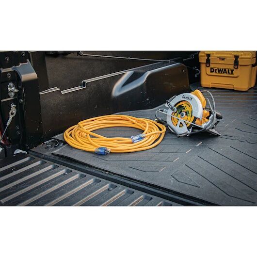 Dewalt 12/3 Lighted CGM Extension Cord, 25-Ft