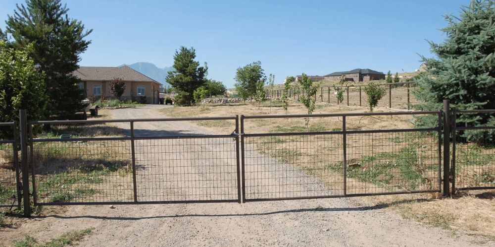 Powder River Left-Hand Wire Filled Gates, 8-Ft