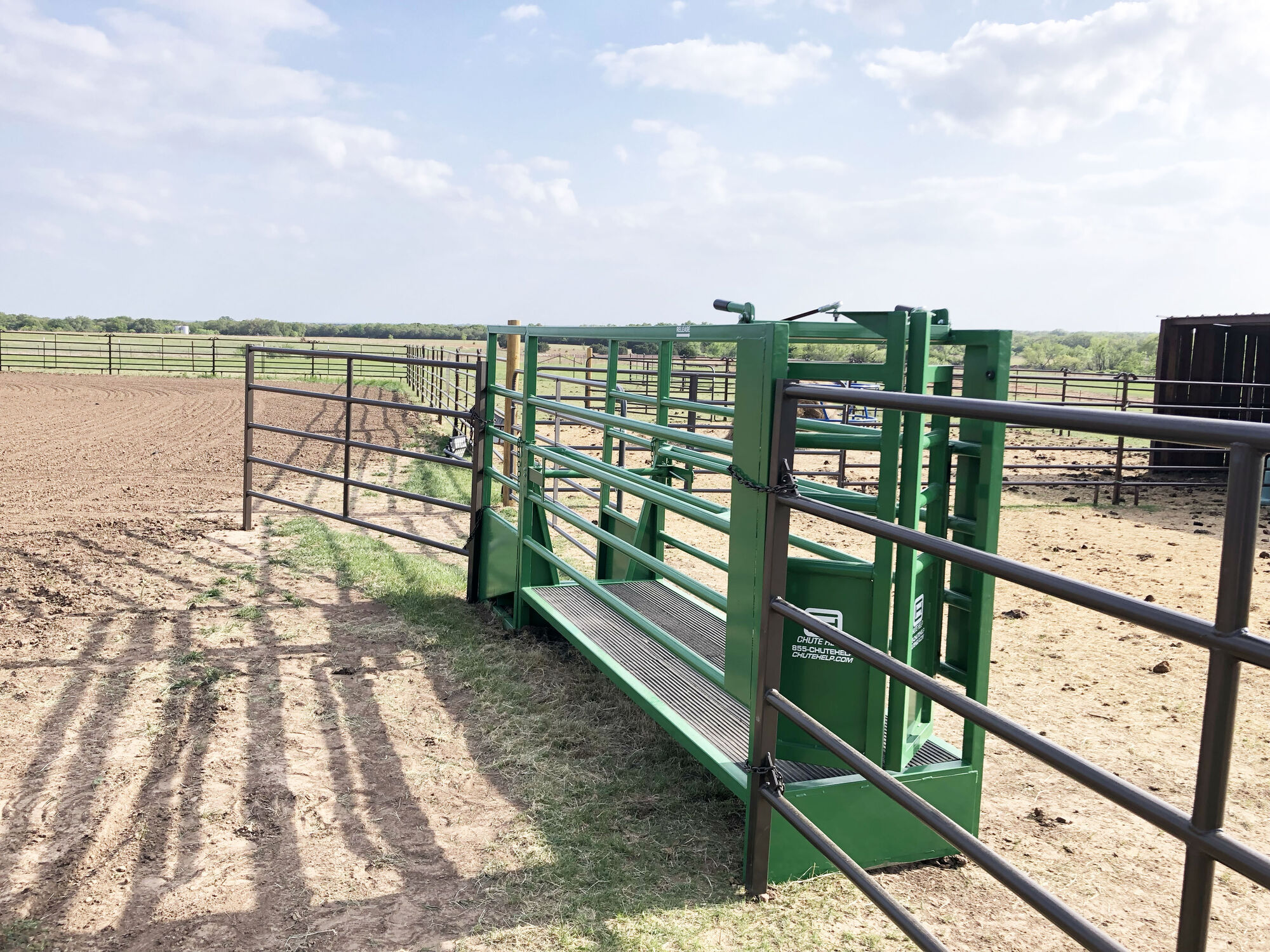 Chute Help Easy Exit Right Stripping Chute With Ramp