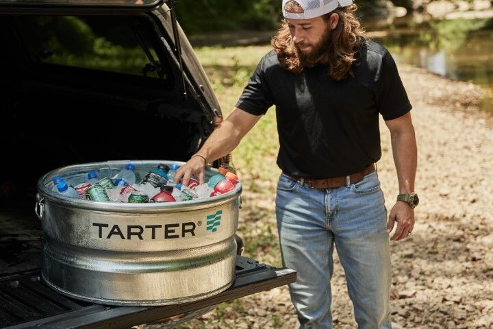 Tarter Gate Round 23 Gallon Tank With Handles