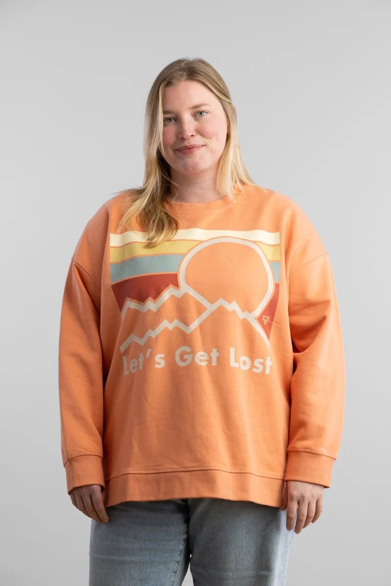 Liv Outdoor Women's Gabriella Oversized Graphic Crew Sweatshirt Stonewashed