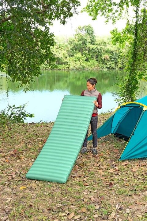 Bestway AdventuRest Insulated Large Rectangular Sleeping Air Pad, 78-In x 28-In x 3-In