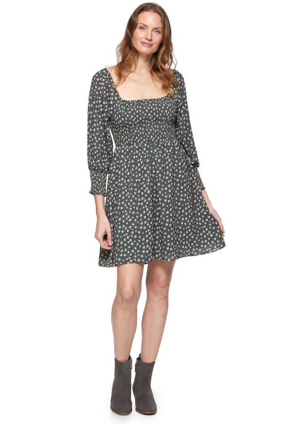 Threadgrit Women's Felicity 3/4 Sleeve Dress in Green