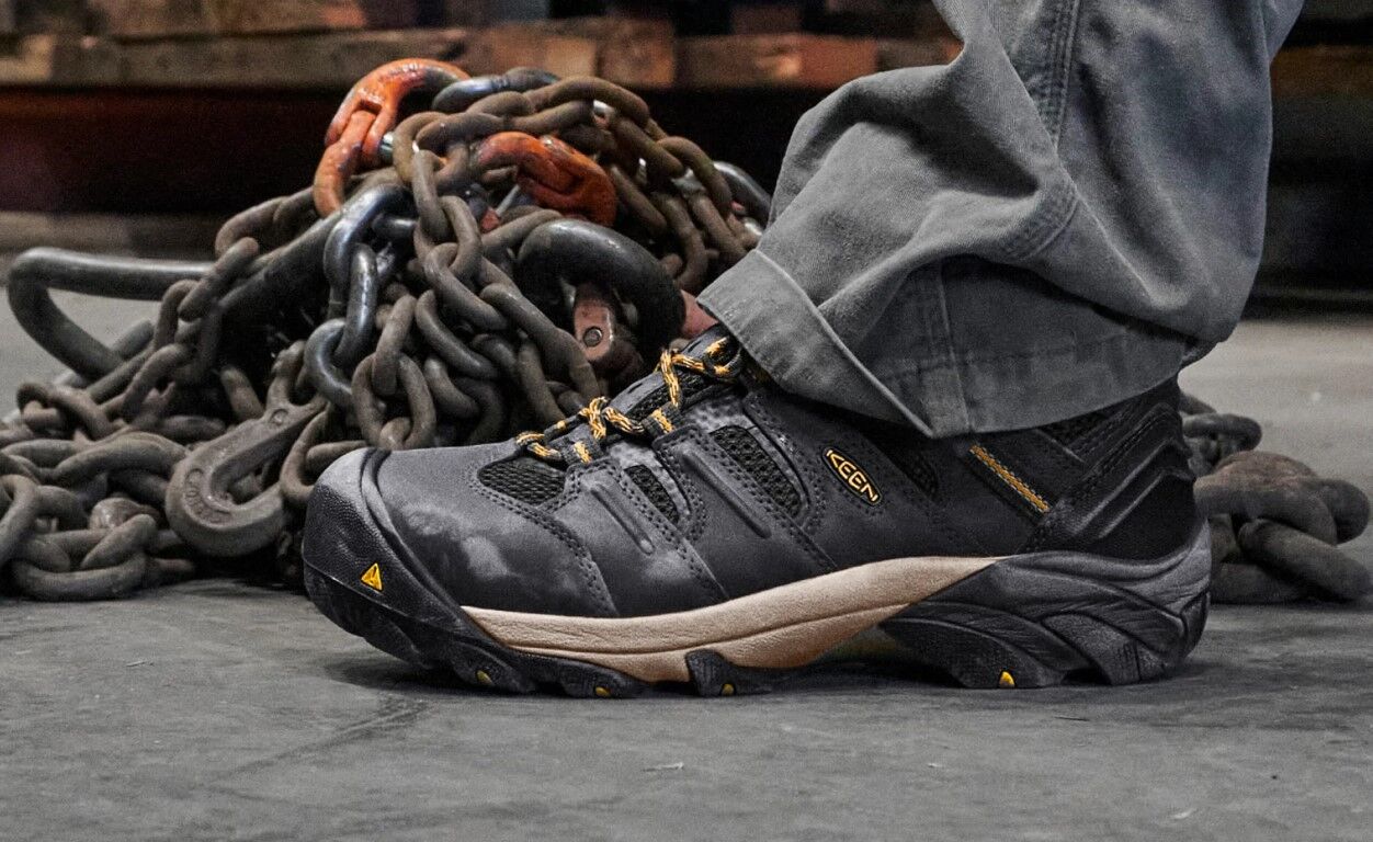 Keen Men's Lansing Mid Steel Toe Waterproof Boot
