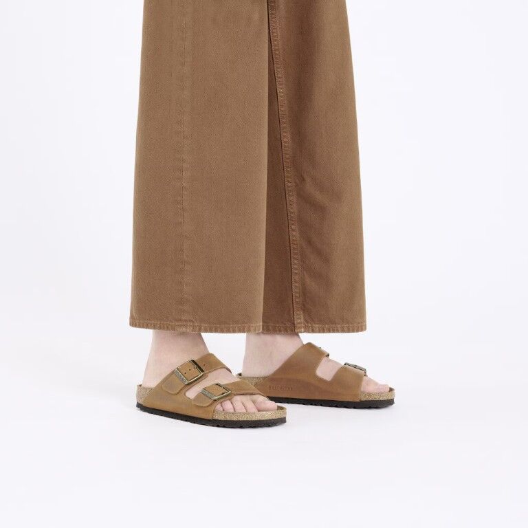 Birkenstock Women's Oiled Leather Arizona Sandal
