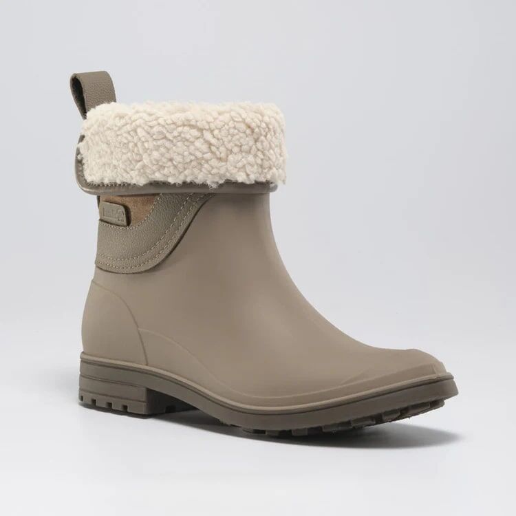 Kamik Women's Abigail Lo Boot in Fossil