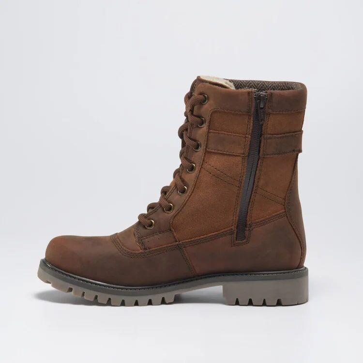 Kamik Women's Rogue Mid Boot in Cognac