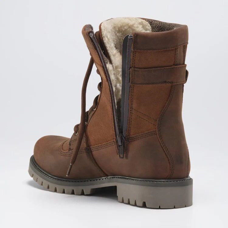 Kamik Women's Rogue Mid Boot in Cognac