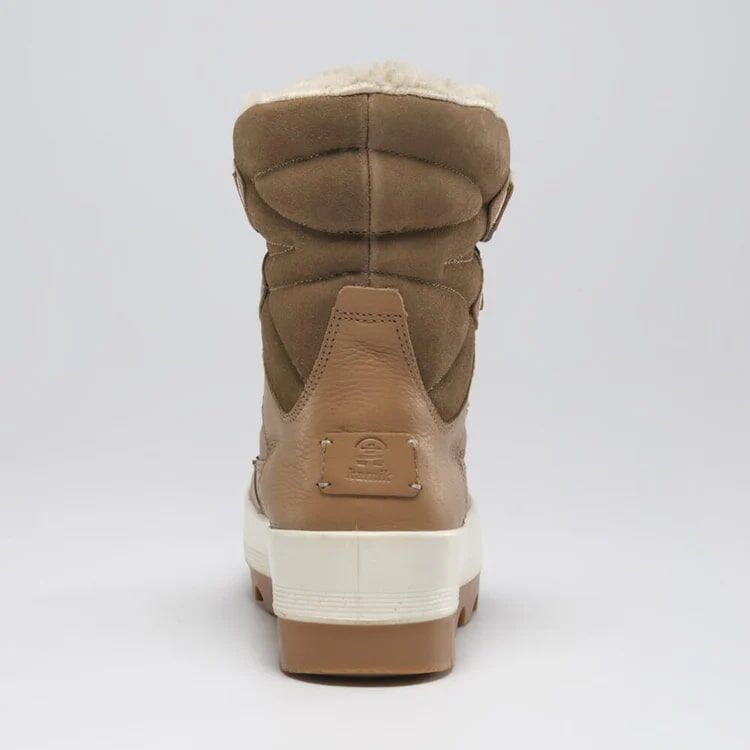 Kamik Women's Celeste M Boot in Light Brown