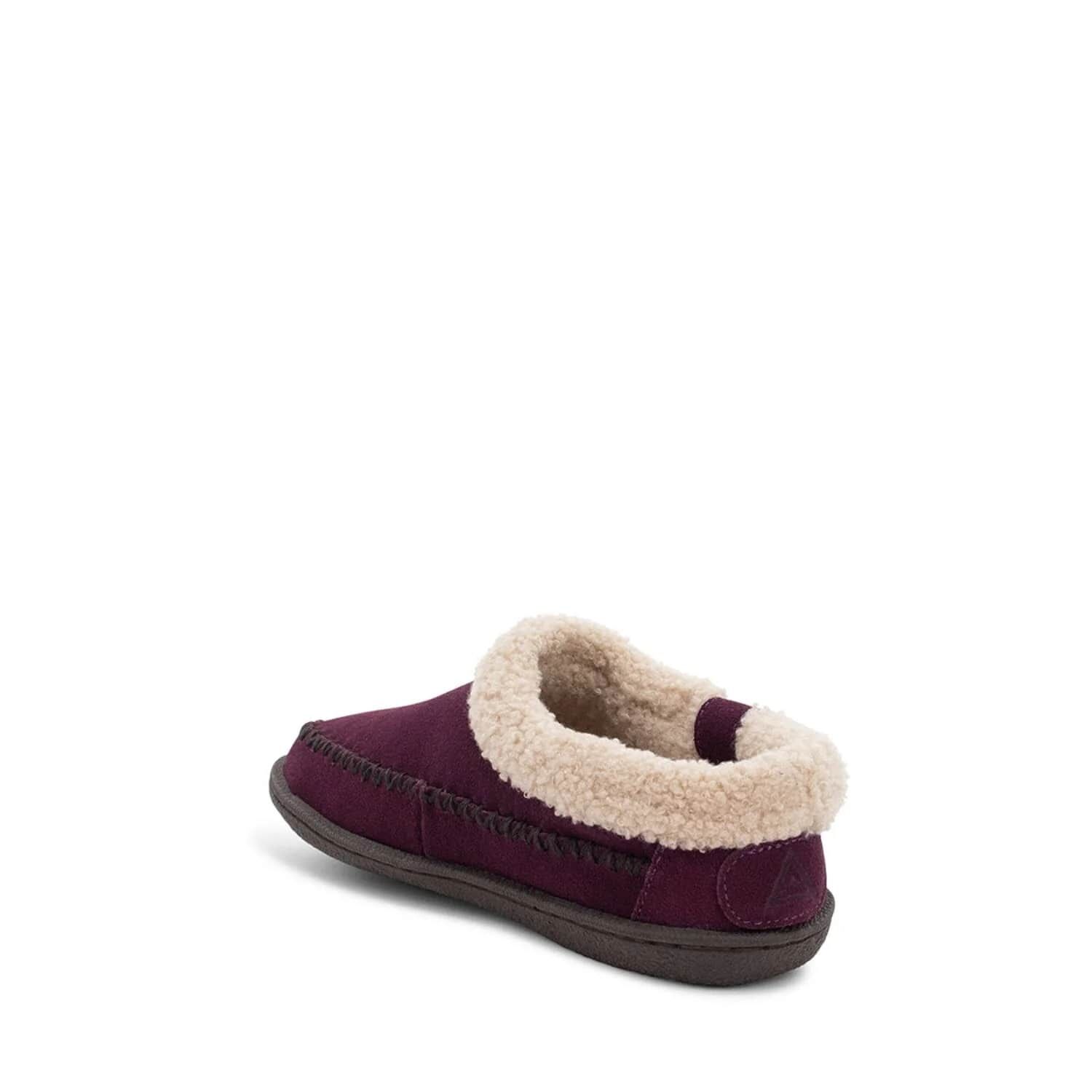 Staheekum Women's Soothe Slipper in Plum