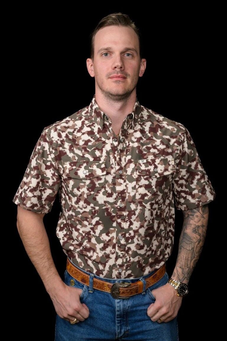 Ferrell Men's Camo Lite Short Sleeve Snap Shirt