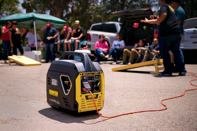 Champion Power Equipment 2000W Dual Fuel Inverter With CO Shield