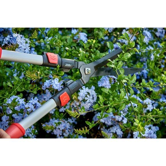 Corona Extendable Hedge Shears with ComfortGEL Grip, 8-In Blade, 17-In Handle