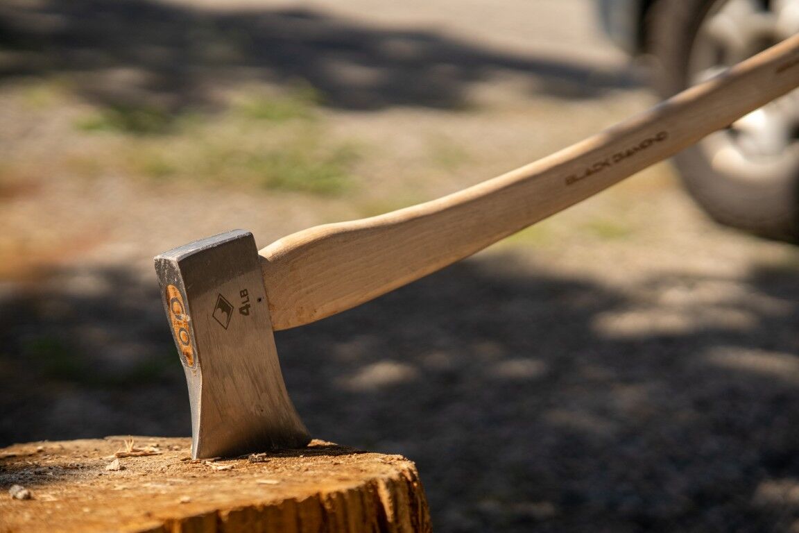 Black Diamond Michigan Axe With Hickory Handle, 4-Lb