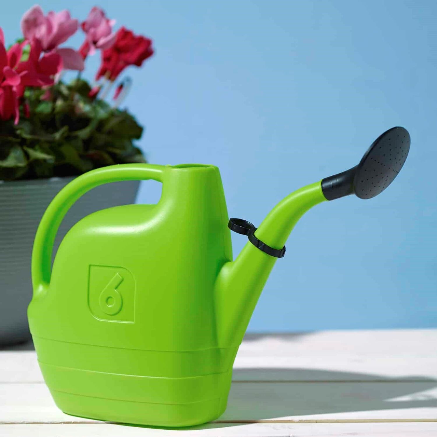Crescent Garden Energy X-Large Green Watering Can, 1.6-Gal