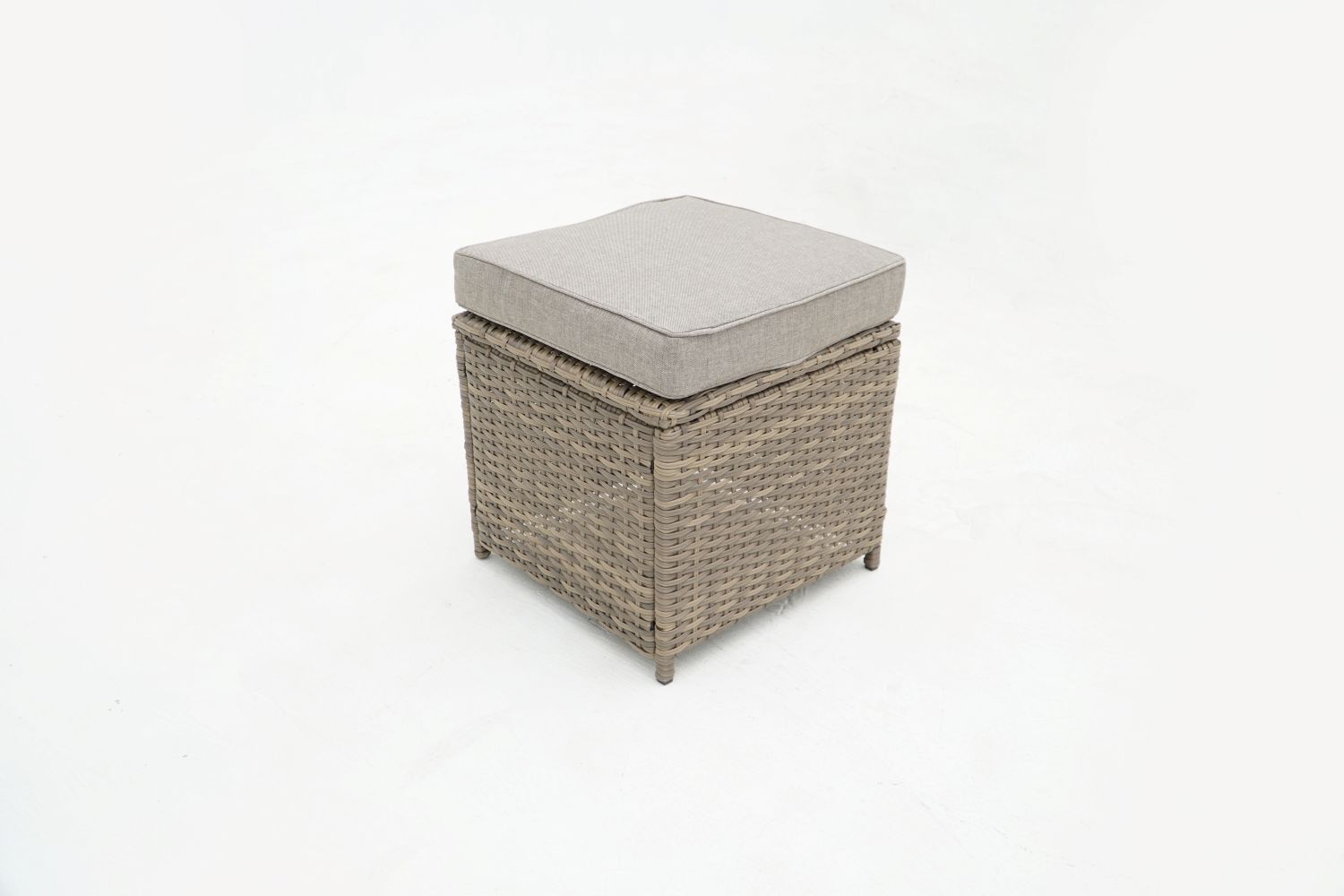 Country Supplier Outdoor Wicker Sectional Sofa & Ottoman Set with Table Cream