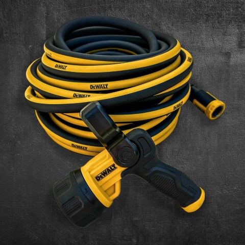 DEWALT Professional Grade Heavy-Duty Water Hose, 500 PSI, 5/8-In x 100-Ft