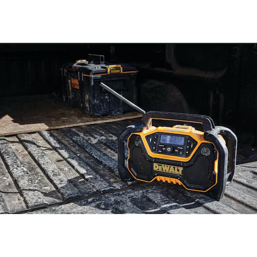 DEWALT 12-V Max/ 20-V Max Cordless/Corded Jobsite Bluetooth Radio (Tool Only)