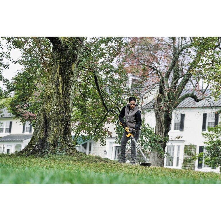 DEWALT 20V Brushless Trimmer