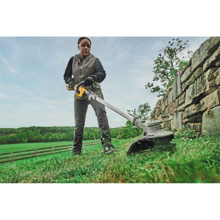 DEWALT 20V Brushless Trimmer