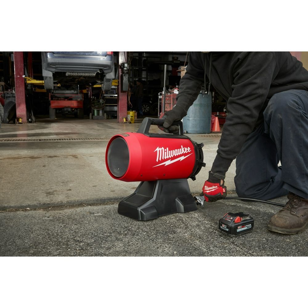 Milwaukee M18 70,000-BTU Forced Air Propane Heater (Tool Only)