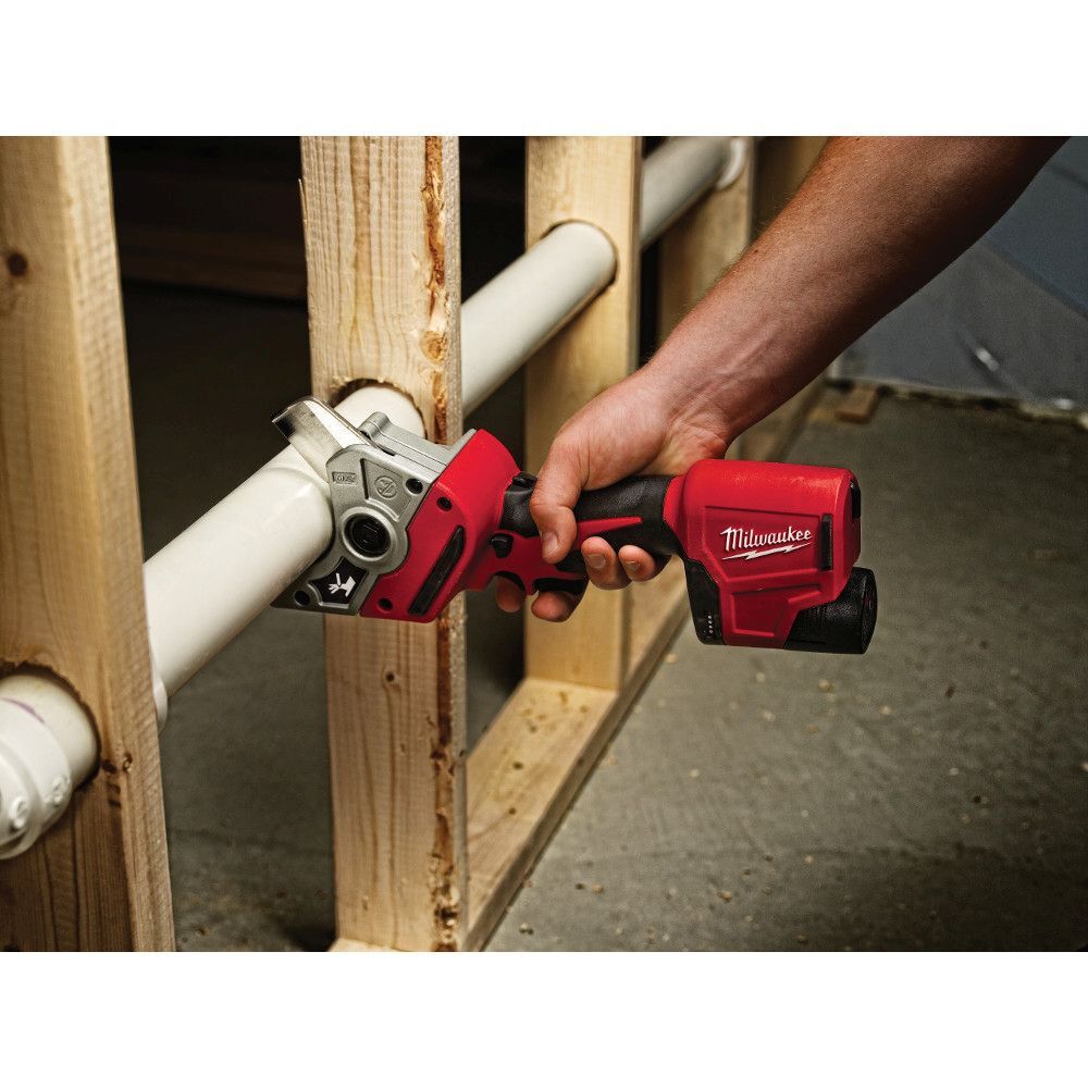 Milwaukee M12 Plastic Pipe Shear, 2-In (Tool Only)