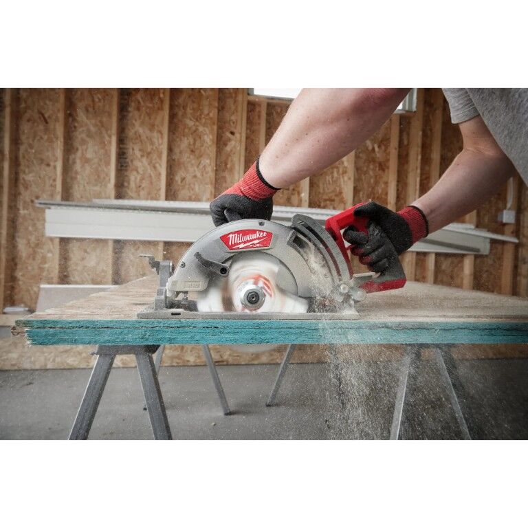 Milwaukee M18 Fuel Rear Handle Circular Saw, 7 1/4-In (Tool Only)