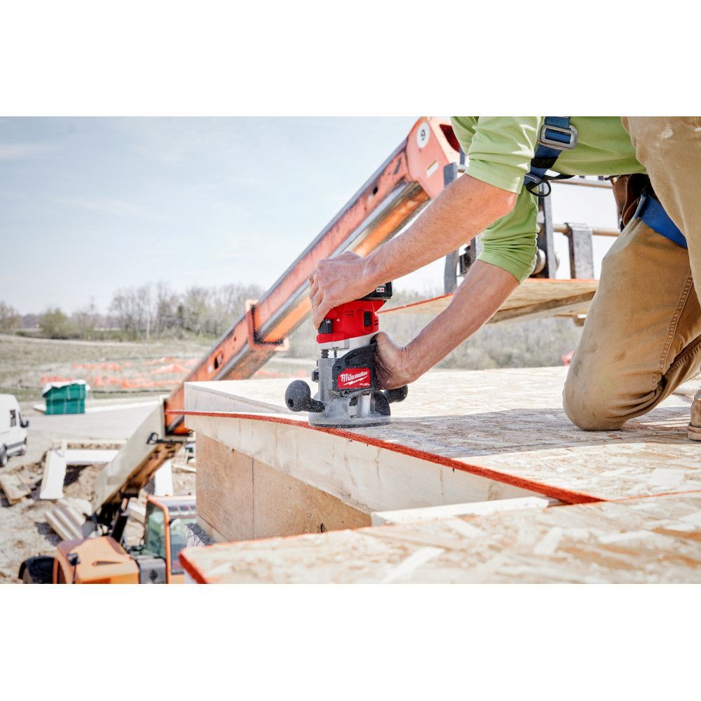 Milwaukee M18 Fuel Router, 1/2-In (Tool Only)