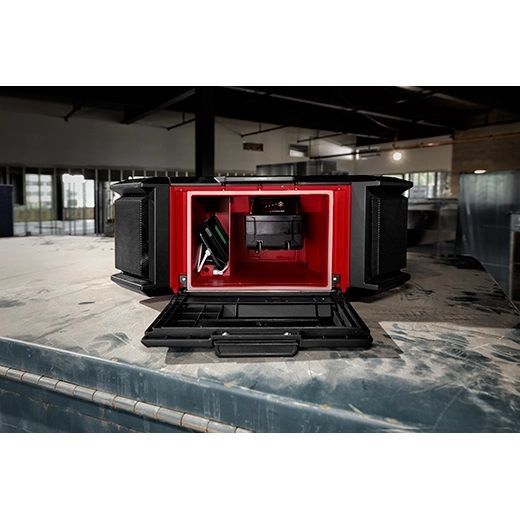 Milwaukee M18 Corded Packout Jobsite Radio/Charger